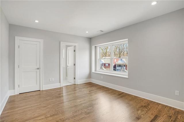 15 Railside Avenue, photo 20 of 36