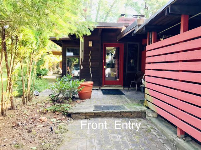 3 Farm Rd, photo 1 of 35